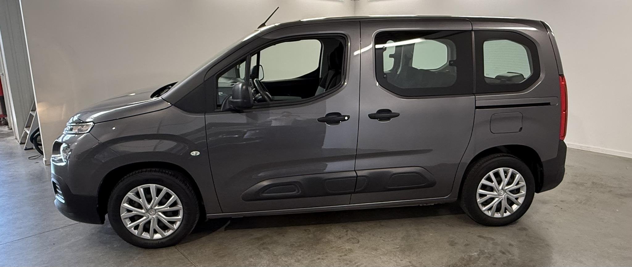 Citroën Berlingo Multispace 1.2 PureTech 110 MAN6 S&S Live, Auto's, Citroën, Voorwielaandrijving, Gebruikt, Handgeschakeld, 5 deurs