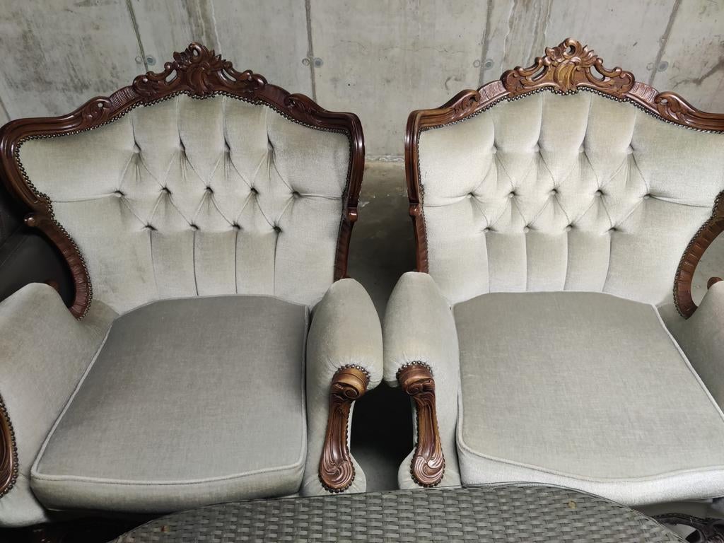 Louis XIV , fauteuils, Enlèvement