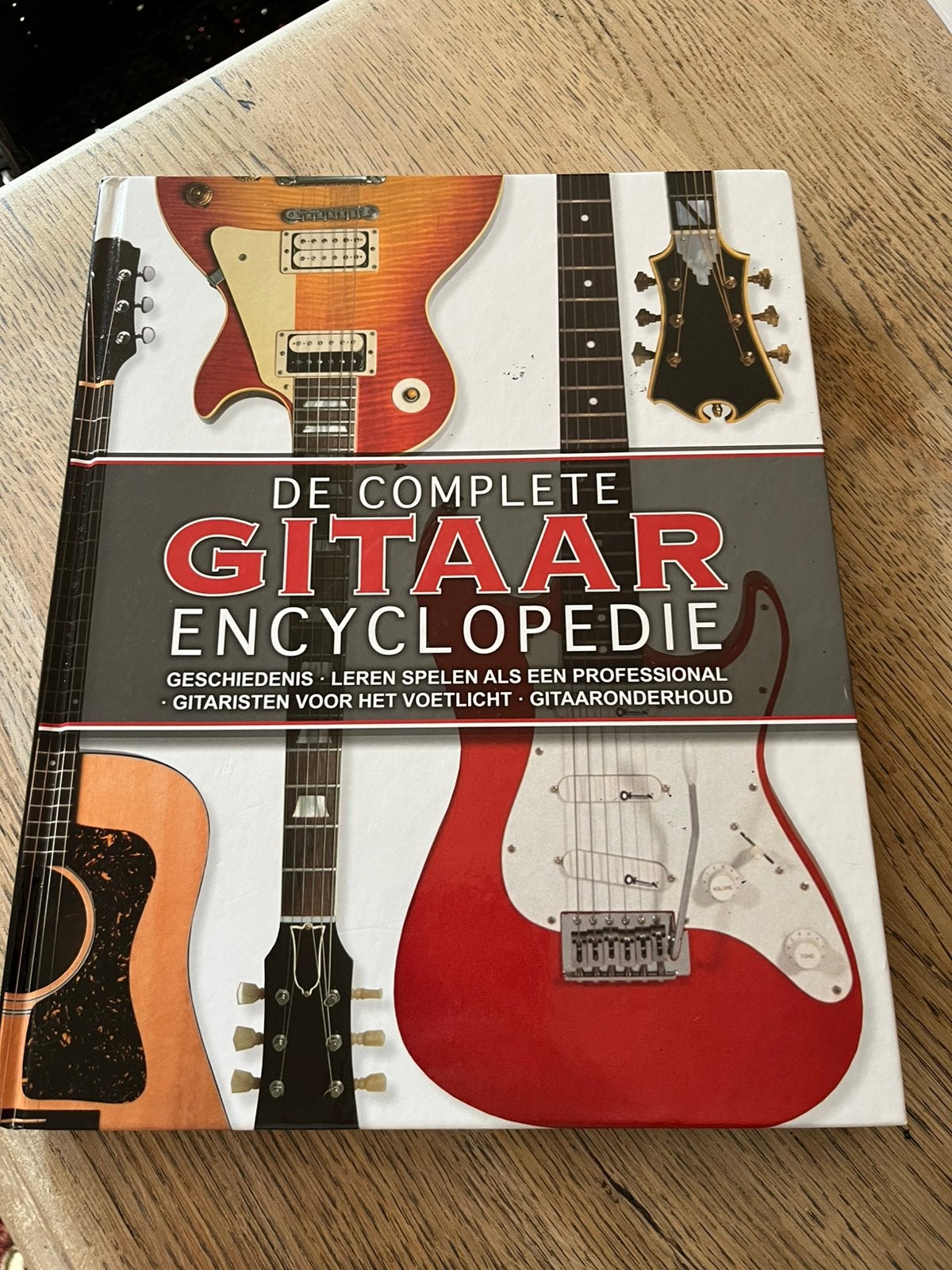 De complete GITAAR encyclopedie nog NIEUW, Boeken, Ophalen of Verzenden, Zo goed als nieuw