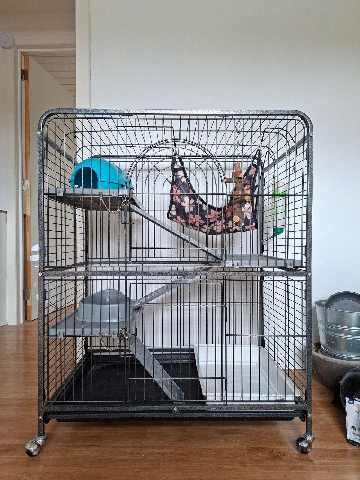 Cage Triaki pour rongeur 4 étages et accessoires crompris