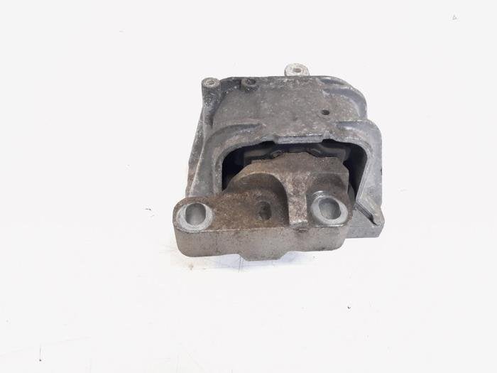 Motorsteun van een Volkswagen Golf, Gebruikt, -, Volkswagen, -