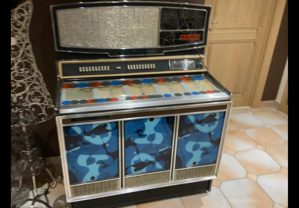 Jukebox Wurlitzer, Ophalen, Wurlitzer