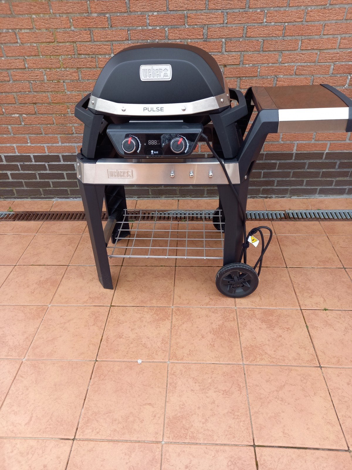 Elektrische barbecue Weber Pulse 2000, Ophalen