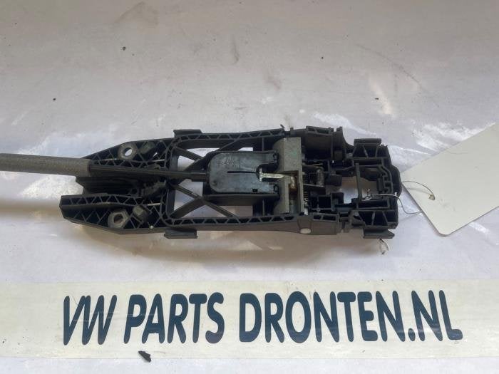 Poignée portière 4portes avant droite d'un Volkswagen T-Ro, Volkswagen, -, 3 mois de garantie, Utilisé