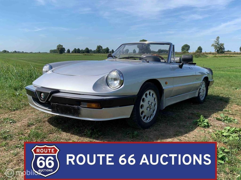Alfa Romeo Spider 2.0 | 1988 | Route 66 Auctions, Auto's, Zwart, Bedrijf, Handgeschakeld, Overige carrosserie