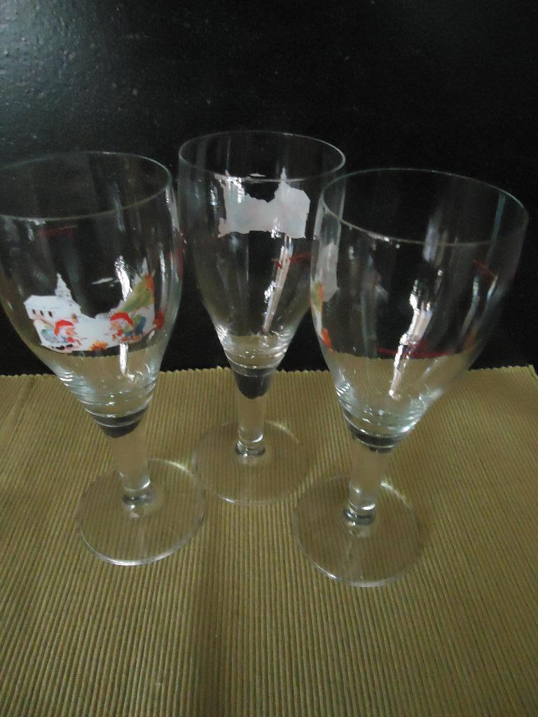 Br.d' Achouffe: N'Ice Chouffe glazen oud model 3st, Ophalen of Verzenden, Nieuw, Glas of Glazen, Duvel