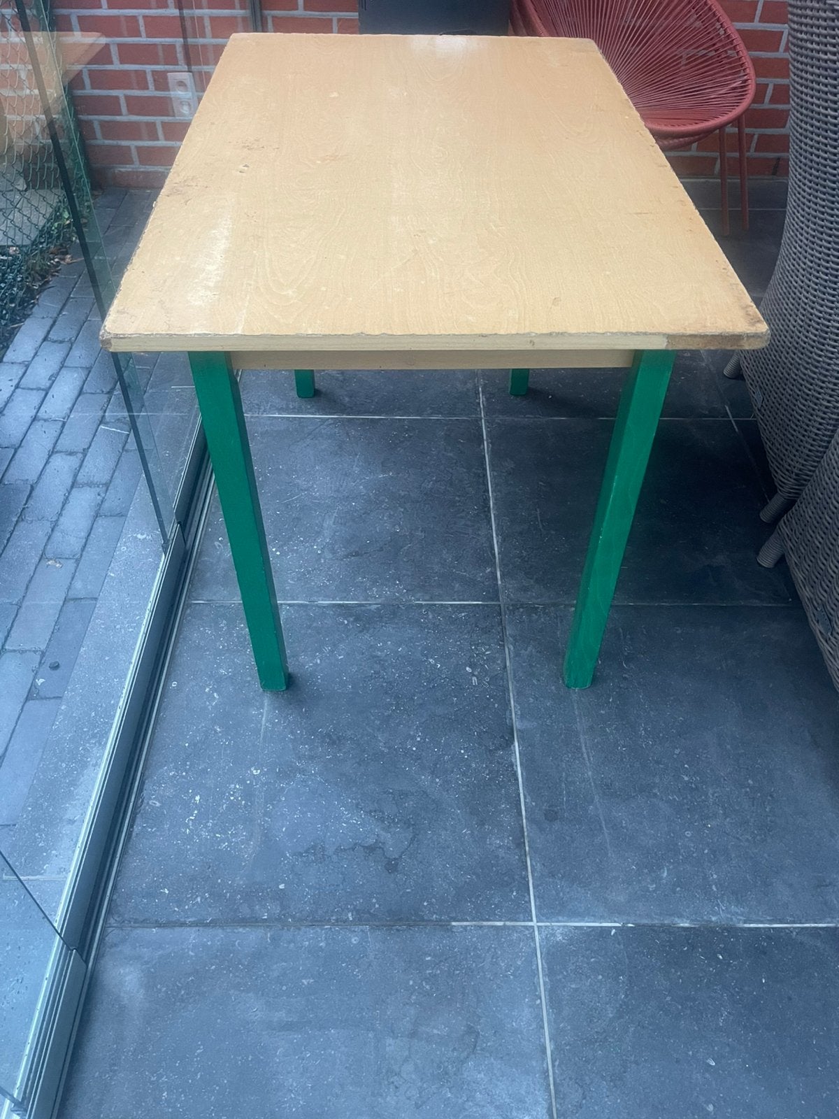 Gratis tafeltje, Huis en Inrichting, Ophalen, Gebruikt, 75 cm of meer, 60 cm of meer