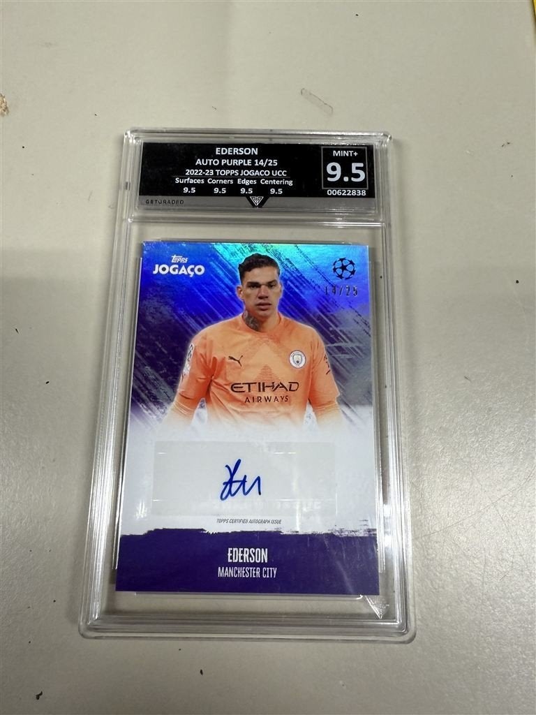 voetbal plaatje - 2023 Topps Jogaco Ederson Auto 25 Manchest, Verzamelen, Ophalen of Verzenden, Zo goed als nieuw