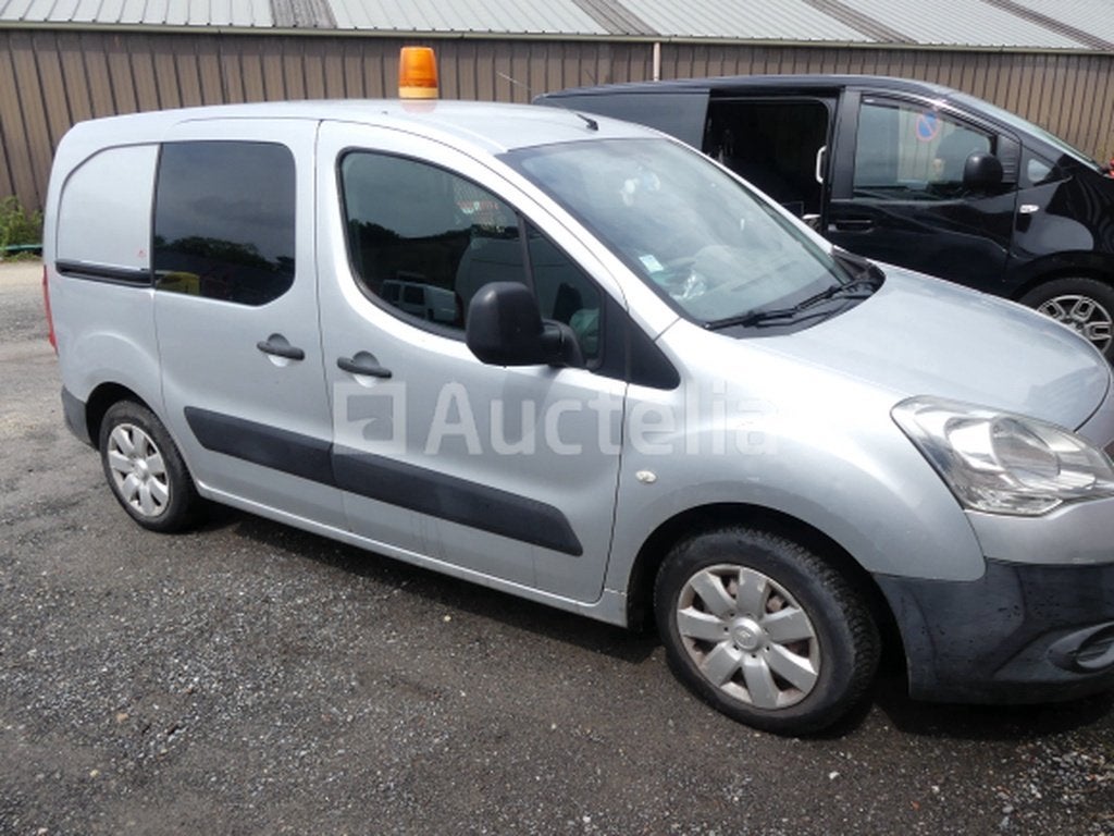 REF:633CAB - Citroën Berlingo Utility Truck (2010-120,185 k, Citroën, Overige brandstoffen, Bedrijf, Te koop