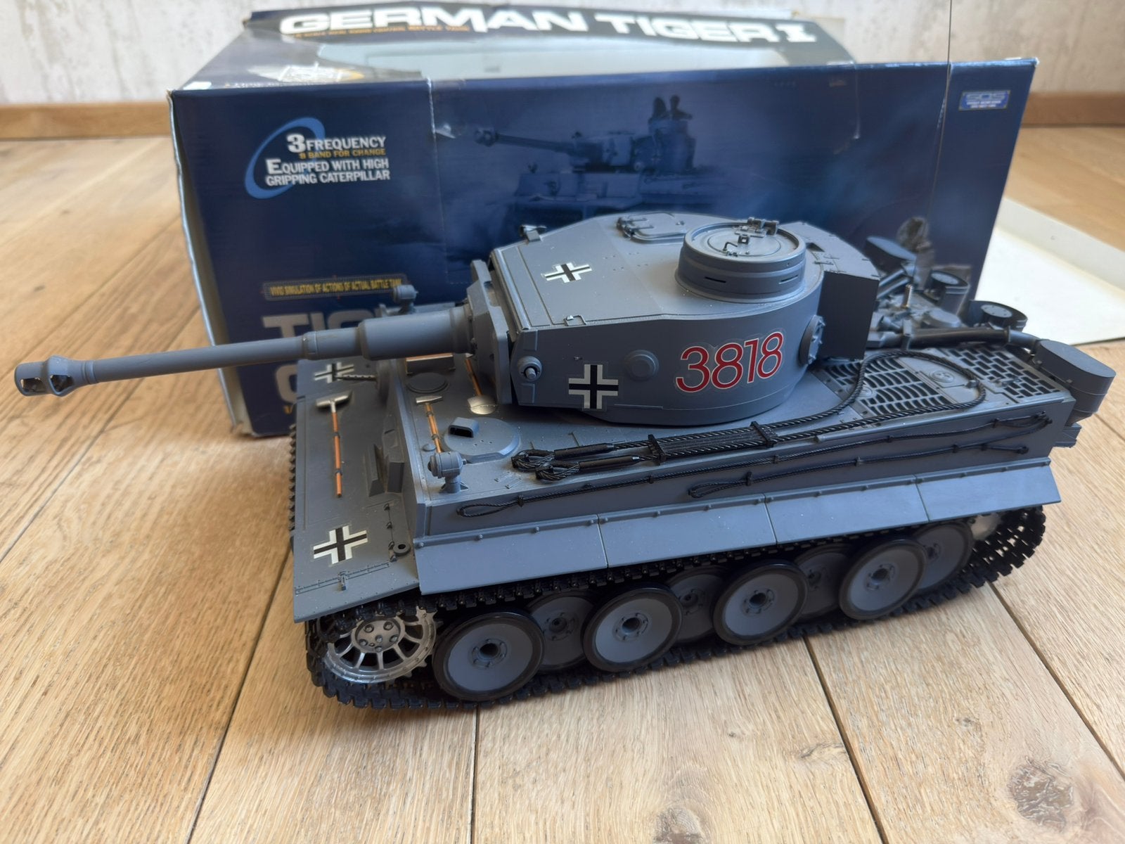 Tank Heng Long 1:16 German Tiger I, Ophalen of Verzenden, Zo goed als nieuw