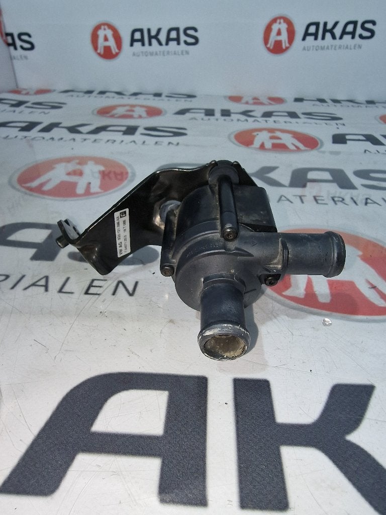 Waterpomp Volkswagen Caddy IV 2.0 TDI 2017 5Q0965561B, Ophalen of Verzenden, Volkswagen