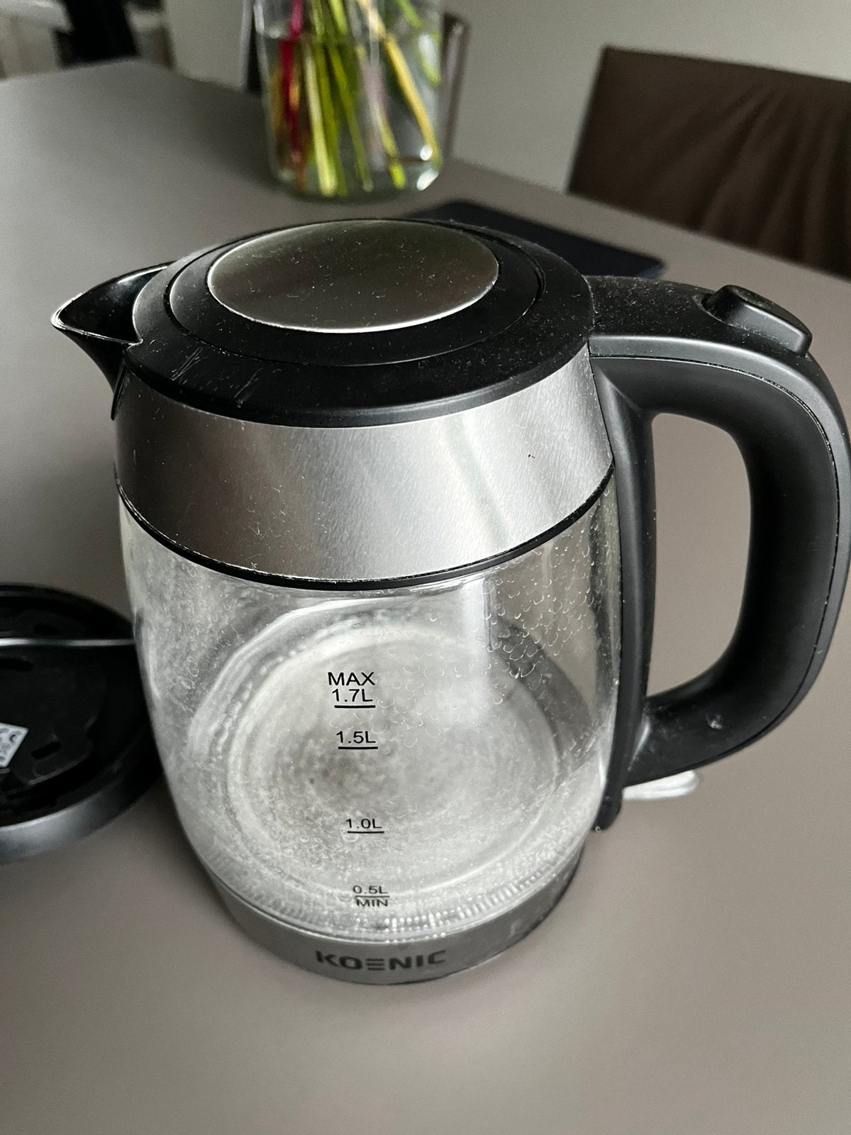 Waterkoker 1,7 liter, Elektronische apparatuur, Ophalen, Zo goed als nieuw