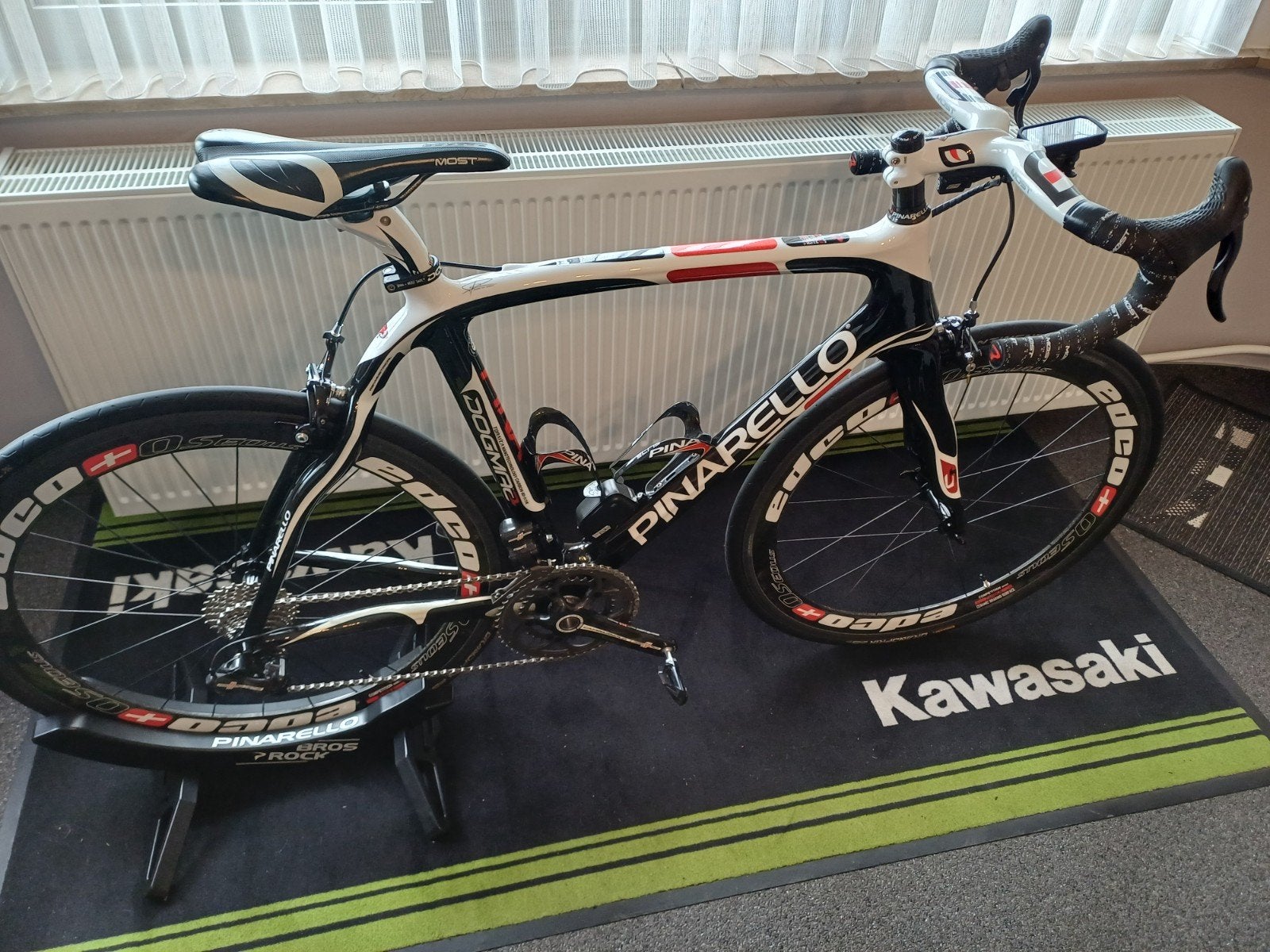 Pinarello dogma 2, Ophalen, Carbon