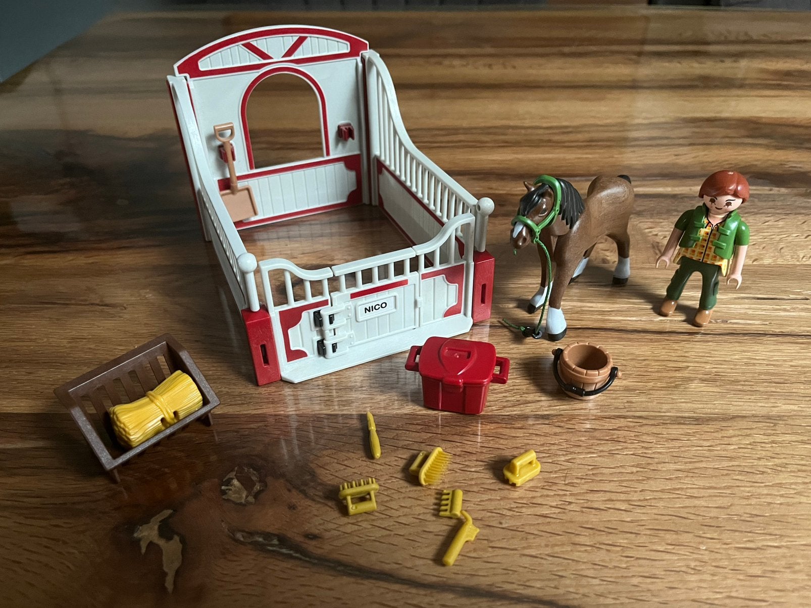 Playmobil paard en stal set 6, Kinderen en Baby's, Speelgoed | Playmobil, Ophalen of Verzenden, Zo goed als nieuw