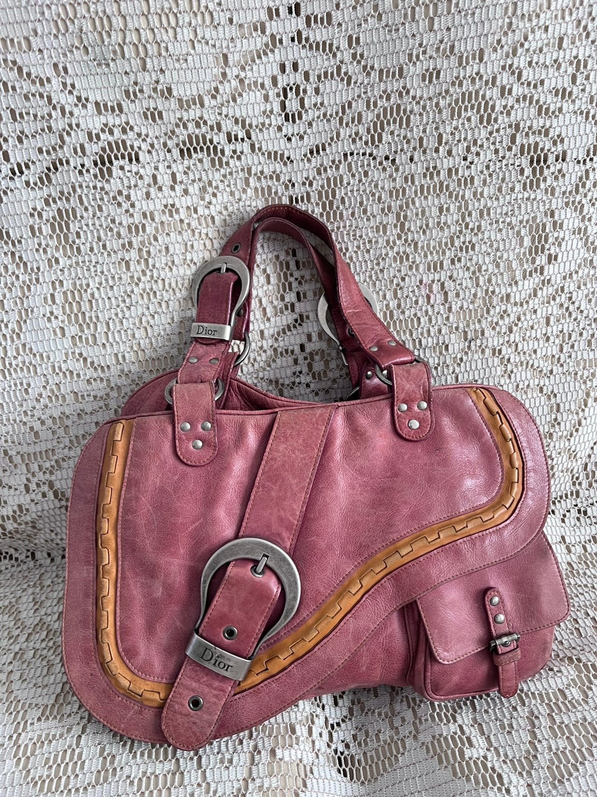 Sac CHRISTIAN DIOR modèle Gaucho cuir rouge brique, Enlèvement ou Envoi, Comme neuf, Rouge