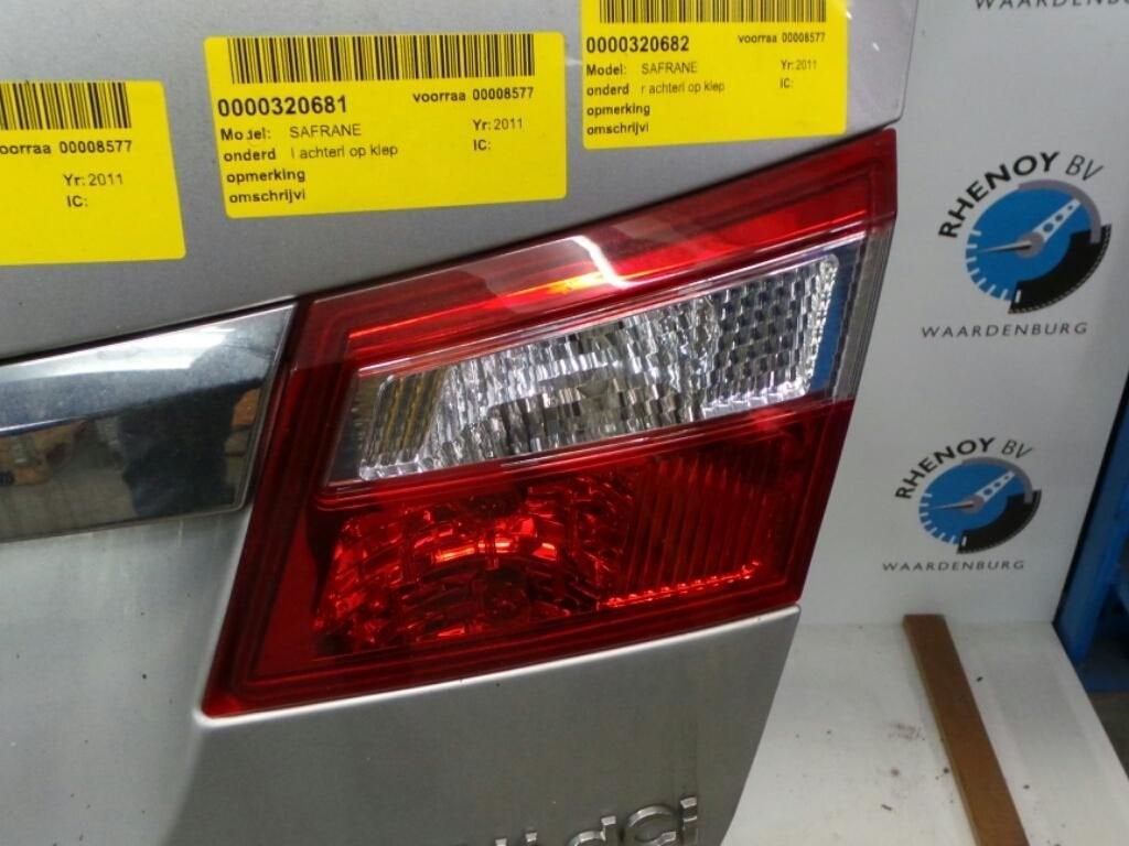 RENAULT SAFRANE ACHTERLICHT R 2011, Enlèvement ou Envoi, Utilisé, Stiba membre