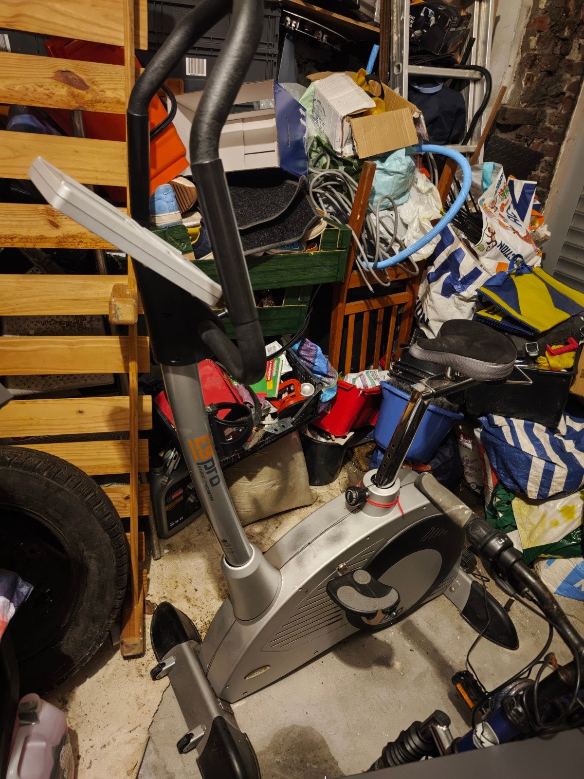 Vélo d’appartement ProForm – Très peu utilisé, Vélos & Vélomoteurs, Vélos électriques, Comme neuf, Enlèvement