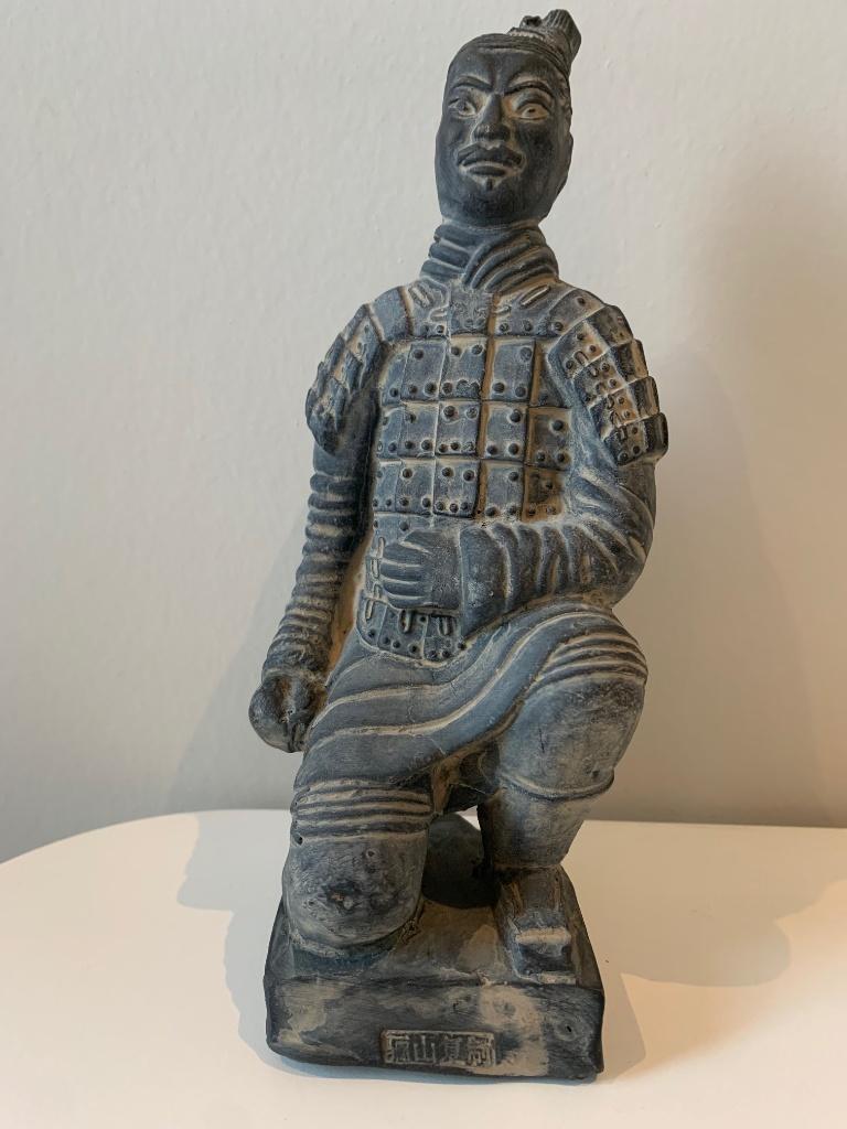Chinese krijger beeldje 22cm Terracottaleger Xi'an, Enlèvement ou Envoi, Comme neuf, Humain