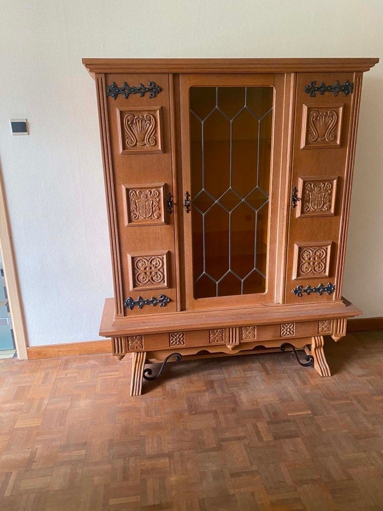 volledige eetkamer (massief eik) alles voor 50€, Ophalen