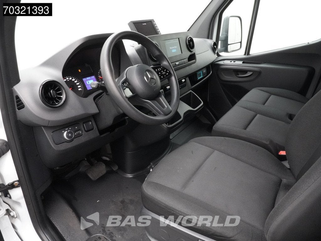 Mercedes Sprinter 317 CDI Laadklep Automaat Lamberet Koelwag, Auto's, Stof, Gebruikt, Euro 6, 4 cilinders