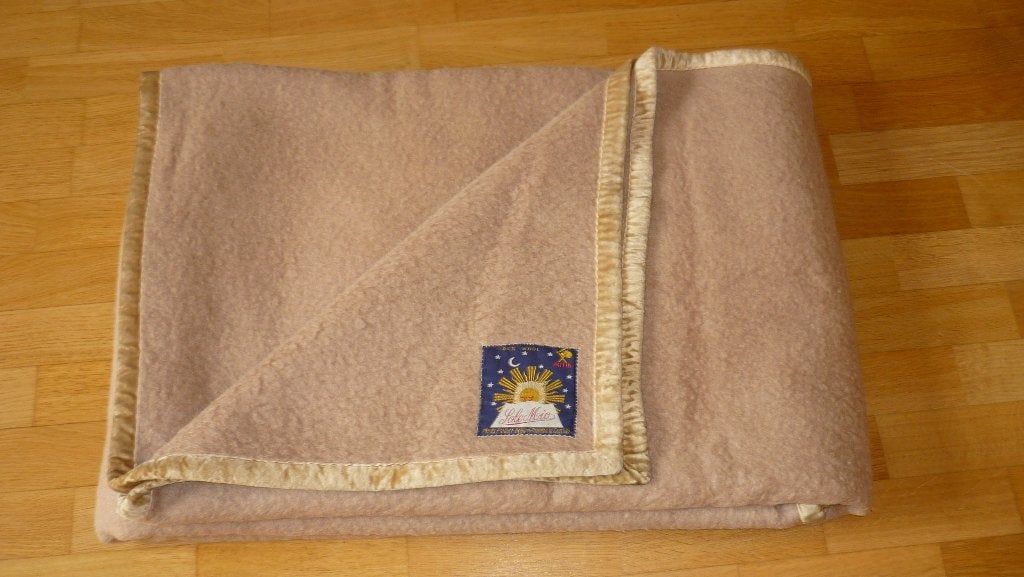 Couverture Sole Mio Manta XL 100% laine anti-mites 242 x 217, Enlèvement ou Envoi, Beige, Laine, Utilisé