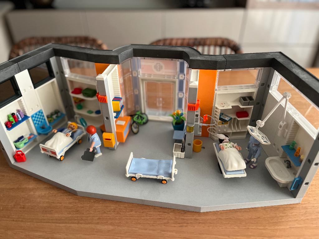 Playmobil ziekenhuis, Ophalen of Verzenden, Zo goed als nieuw, Complete set