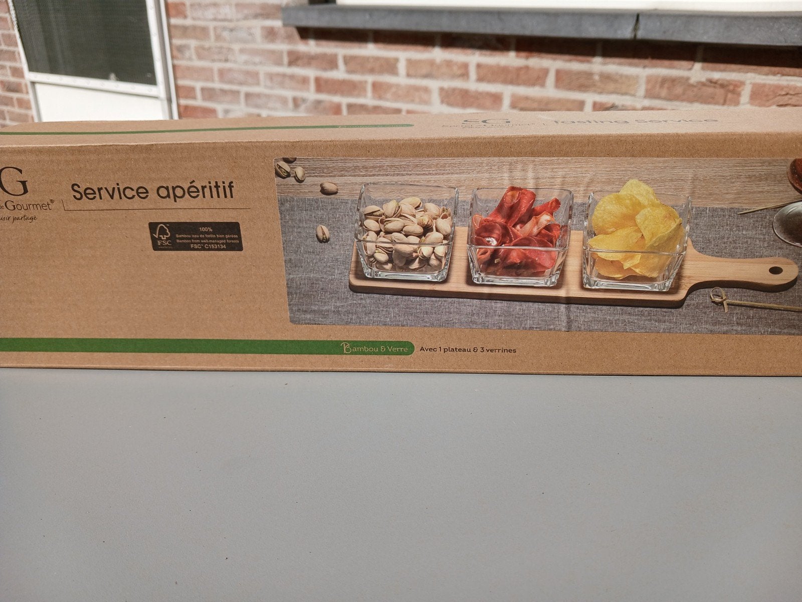 Service.apertief 3 potjes en de plank nog in de verpakking, Ophalen