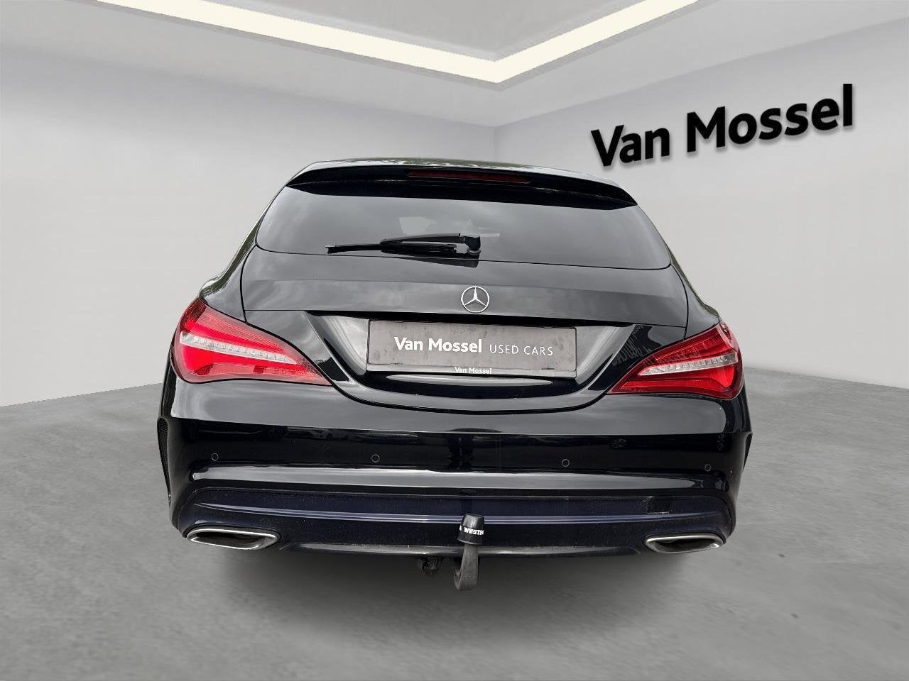 Mercedes-Benz CLA-klasse Shooting Brake 180 A7 AMG-Line, Stof, Gebruikt, 715 kg, 1600 cc