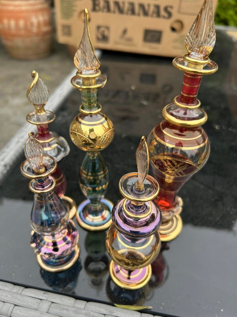 Lot des de 50 flacons de parfum verre soufflé, Antiquités & Art, Enlèvement