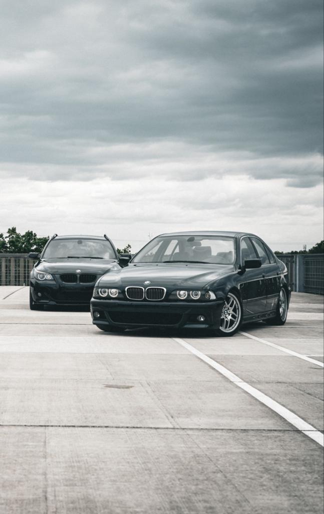 BMW E39 528I M52, Automaat, Achterwielaandrijving, Zwart, 2000 kg