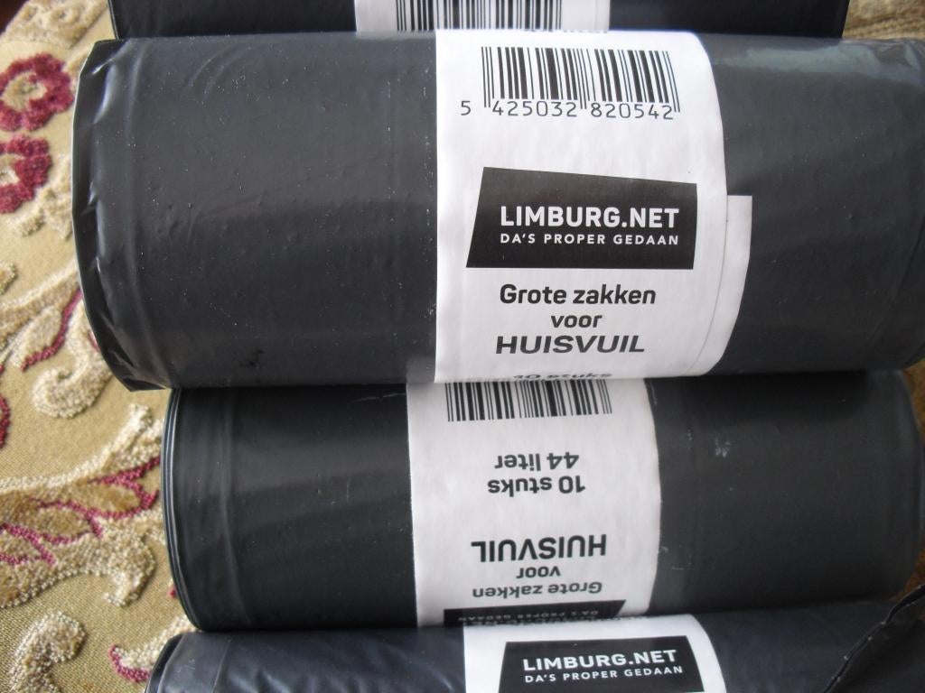 huisvuilzakken ....LIMBURG.NET, Maison & Meubles, Accessoires pour la Maison | Poubelles, Enlèvement