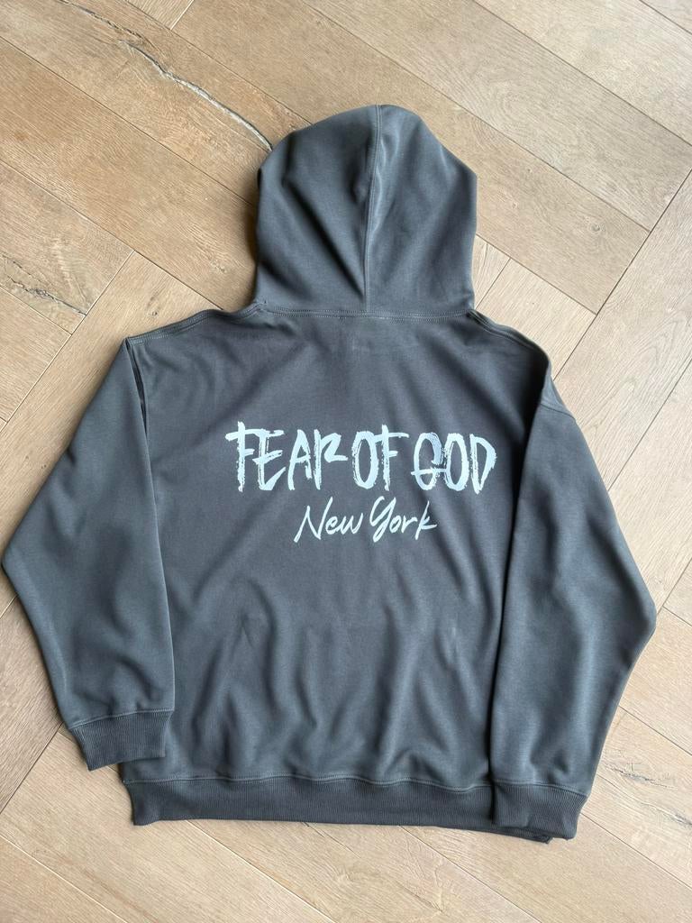 Hoodie Essentials grijs, Enlèvement ou Envoi, Neuf, Taille 52/54 (L), Gris
