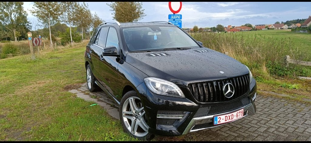 Ml250 euro6b 18950euro gekeurd voor verkoop, Auto's, Mercedes-Benz, 4 cilinders, Zwart, Diesel, Particulier