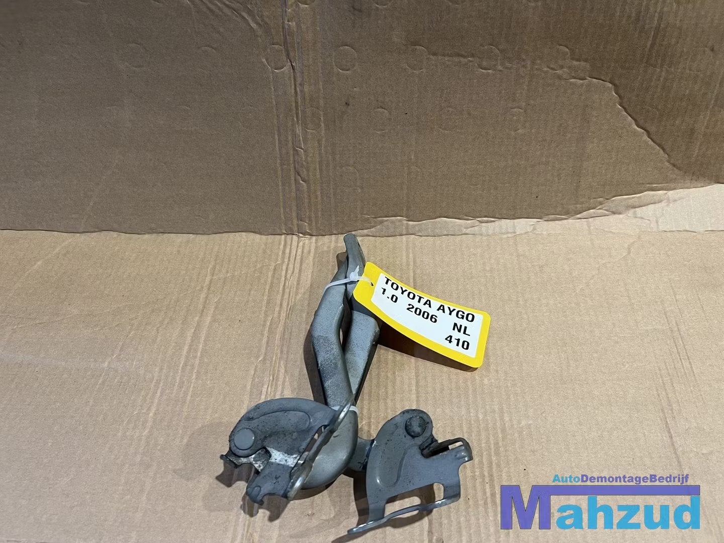 TOYOTA AYGO Motorkap scharnier set 2005-2014, Info@toyota.co.jp, Toyota Motor Corporation, Toyota-Cho 1
471-8571  Toyota City
