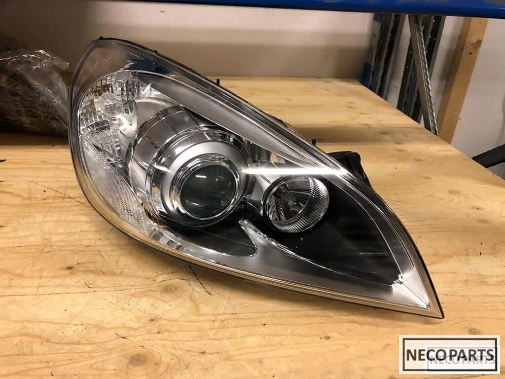 Volvo v60 s60 xc60 xenon koplamp rechts origineel, Auto-onderdelen, Verlichting, Volvo, Gebruikt, Ophalen of Verzenden