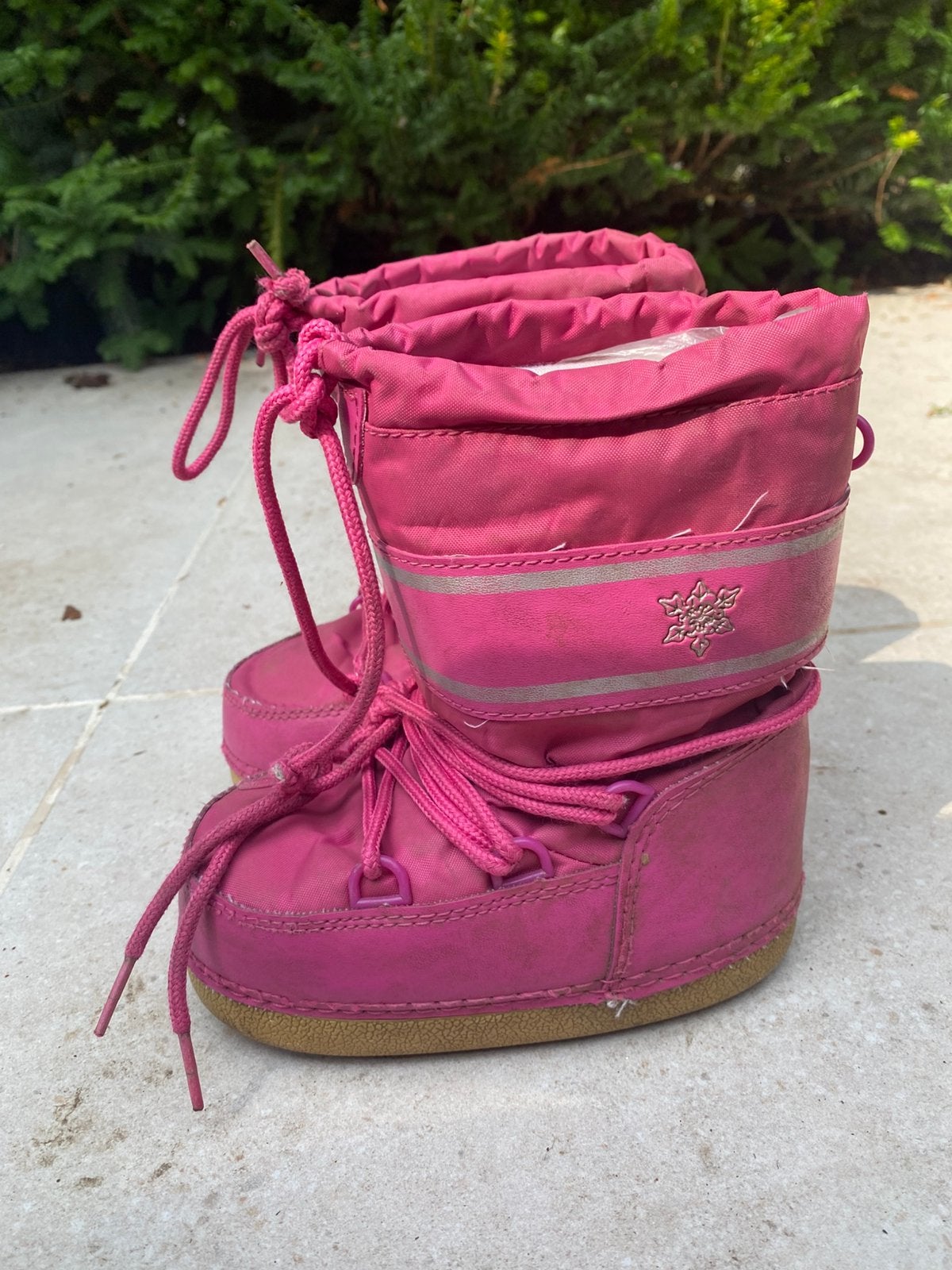 Moonboots 26-28, Ophalen, Zo goed als nieuw