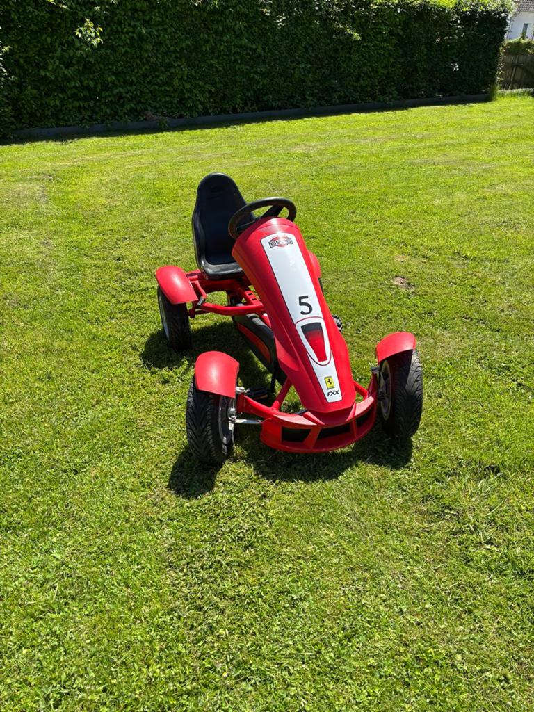 Go-cart Berg Ferrari, Enfants & Bébés, Jouets | Extérieur | Go-cart & Cuistax, Enlèvement, Utilisé, Berg