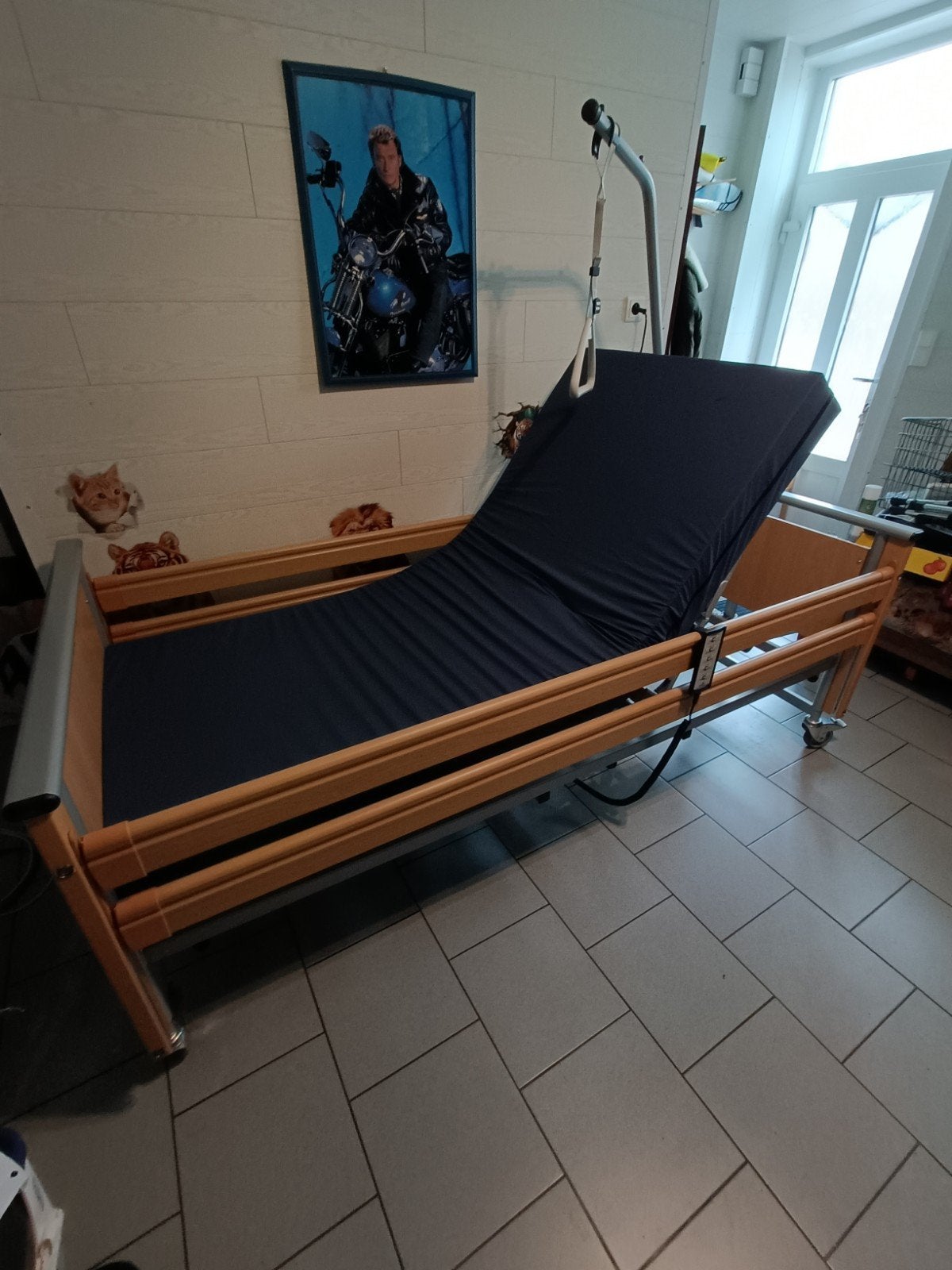 Lit médical médicalisé comme à l'hôpital état nikel, Diversen, Ophalen