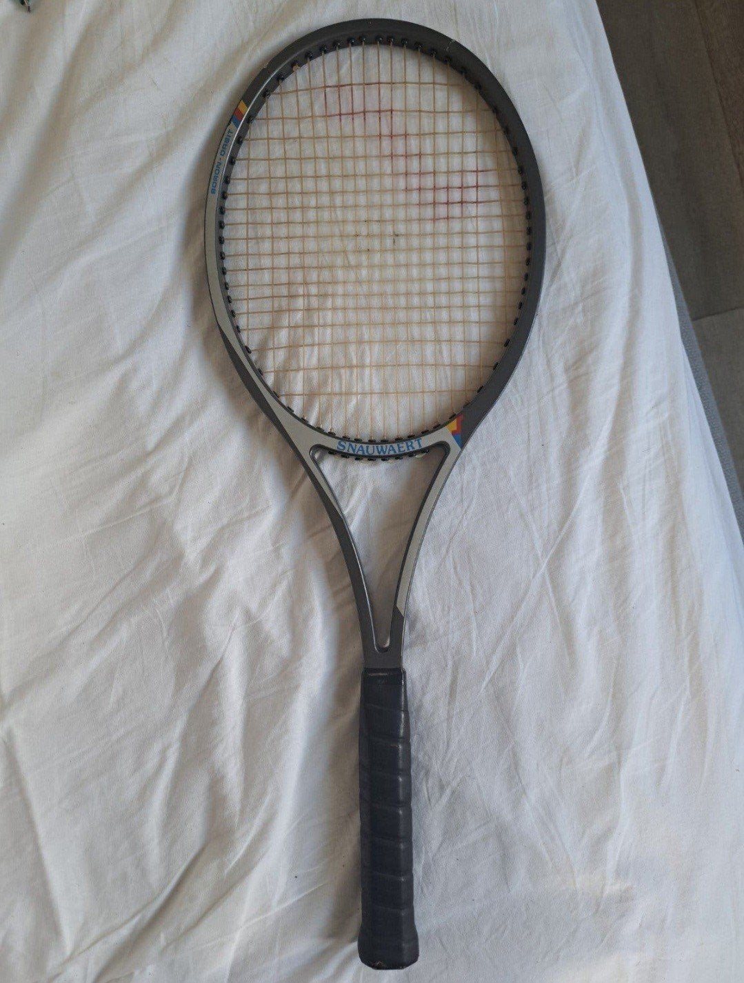 Raquette de tennis vintage Snauwaert Boron-Dyno, années 1980, Sports & Fitness, Tennis, Enlèvement, Raquette