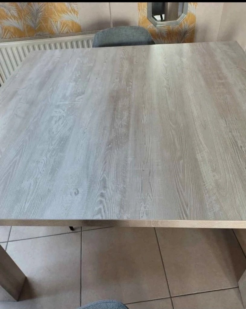 Table carrée salle à manger, Maison & Meubles, 100 à 150 cm, Cinq personnes ou plus, 100 à 150 cm, Enlèvement