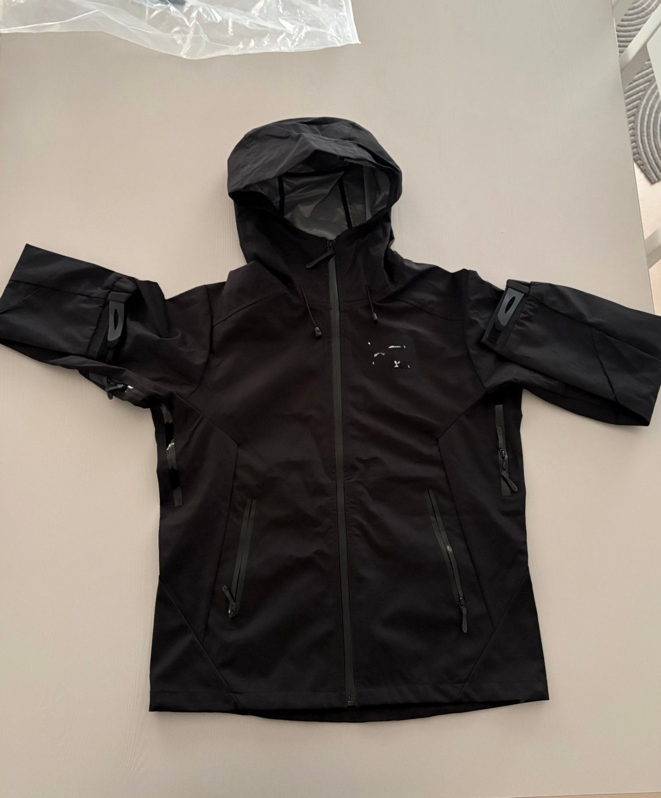 Waterdichte Arc’teryx jas MAAT S, Ophalen of Verzenden, Zo goed als nieuw, Regenjas, Heren