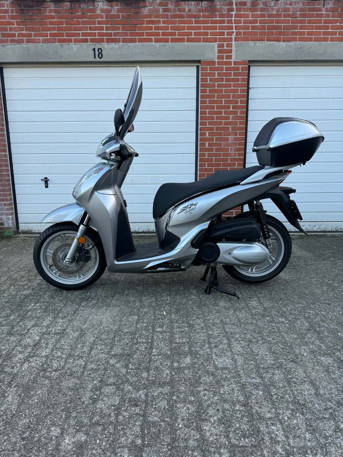 Honda Sh 300i, Motoren, Particulier, Nieuw, ABS
