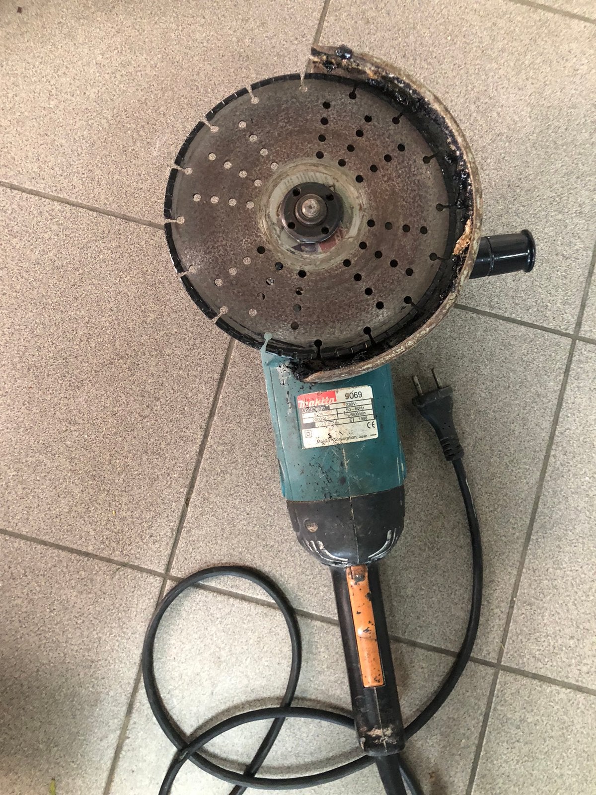 Makita haakse slijper, Doe-het-zelf en Bouw, Ophalen, Gebruikt