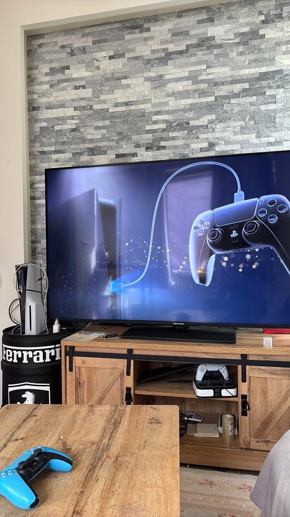 Televisie + PlayStation 5, Ophalen of Verzenden, Zo goed als nieuw