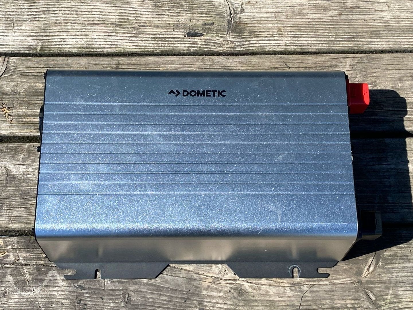 Dometic SinePower DSP 2012 2000 Watt Omvormer Camper Bus Bed, -, Comme neuf, -, -
