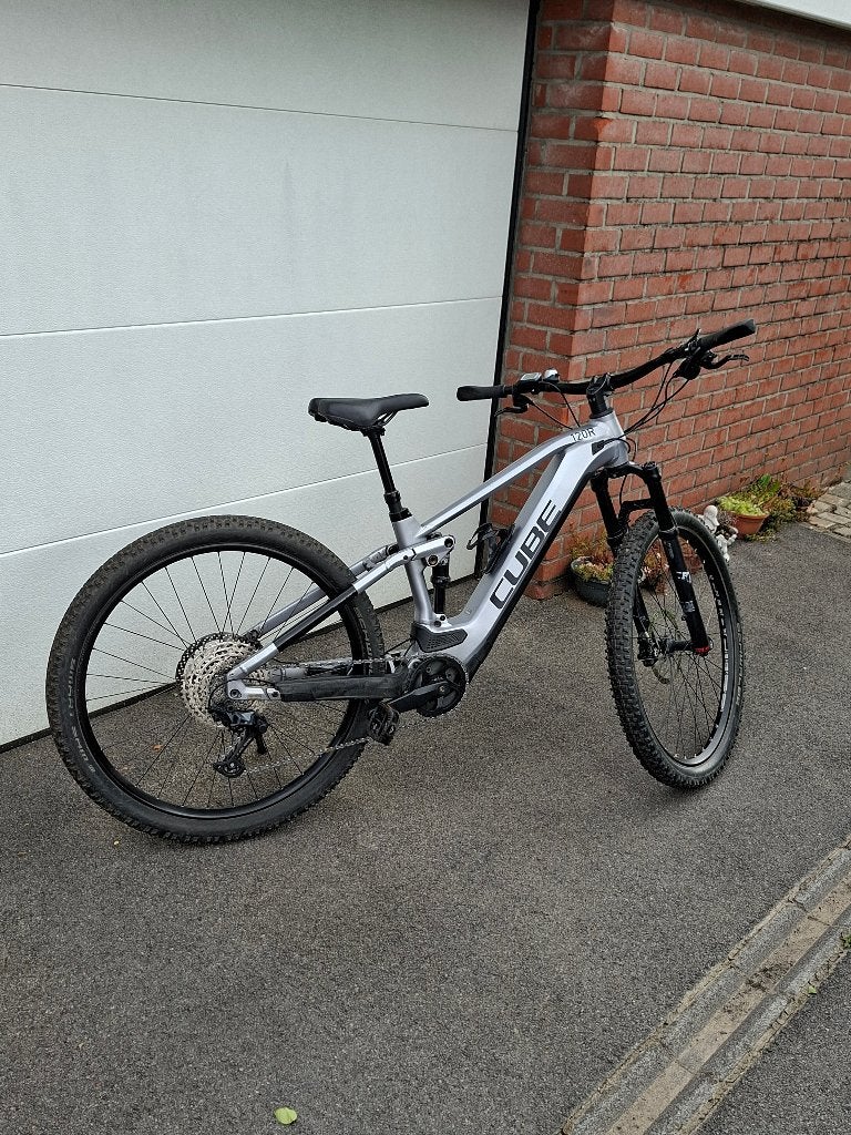Cube emtb Stereo Race medium, Autres marques, Comme neuf, Enlèvement, VTT tout suspendu