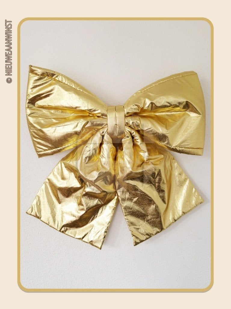 Stijlvolle XL strik etalagedecoratie - goud - 60cm x 60cm, Verzenden, Zo goed als nieuw