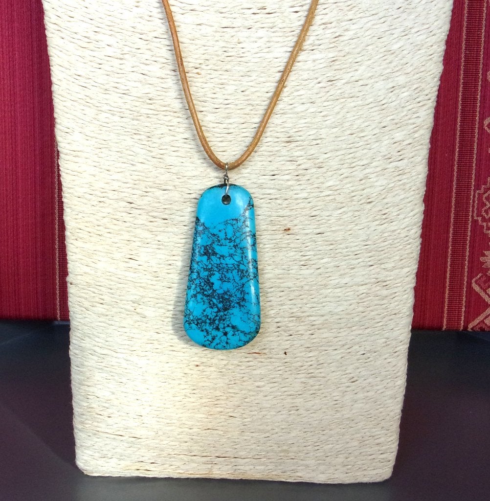 Joli pendentif pour homme en turquoise et argent, Pierre ou Minéral, Enlèvement ou Envoi, Comme neuf, Avec pierre précieuse