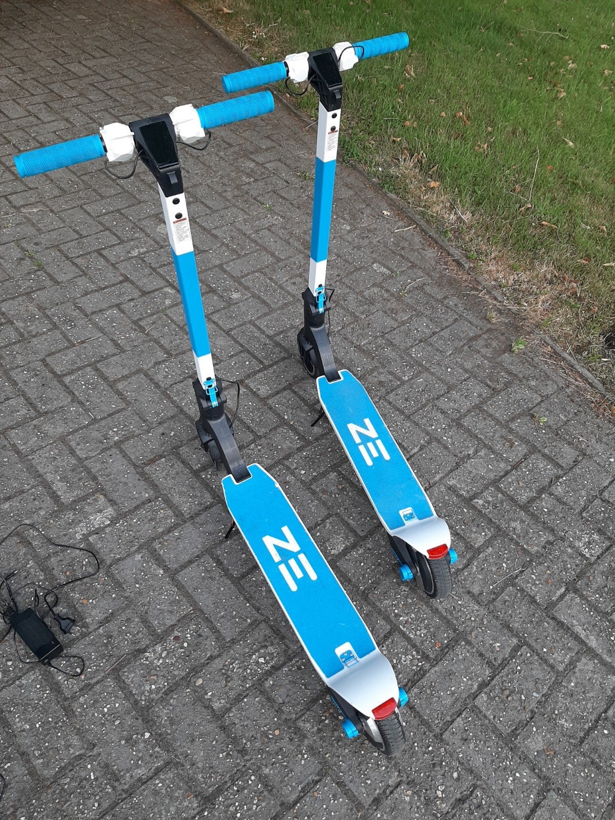 2 elektrische steps, Fietsen en Brommers, Ophalen