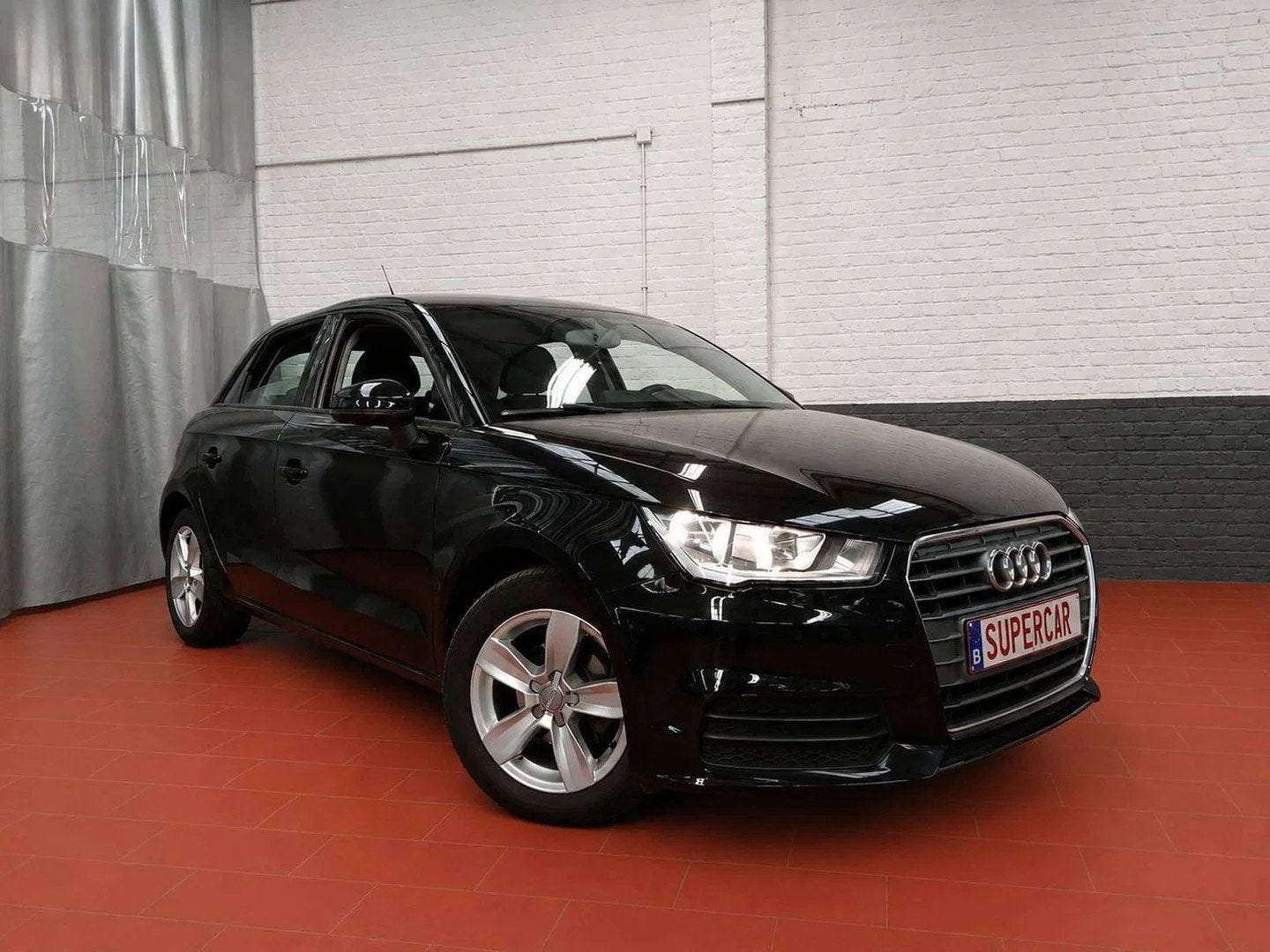 Audi A1 Sportback A1 1.4 TDi * EURO 6B * A/C * CAPT ARR* BLT, Auto's, Stof, Zwart, Bedrijf, 3 cilinders